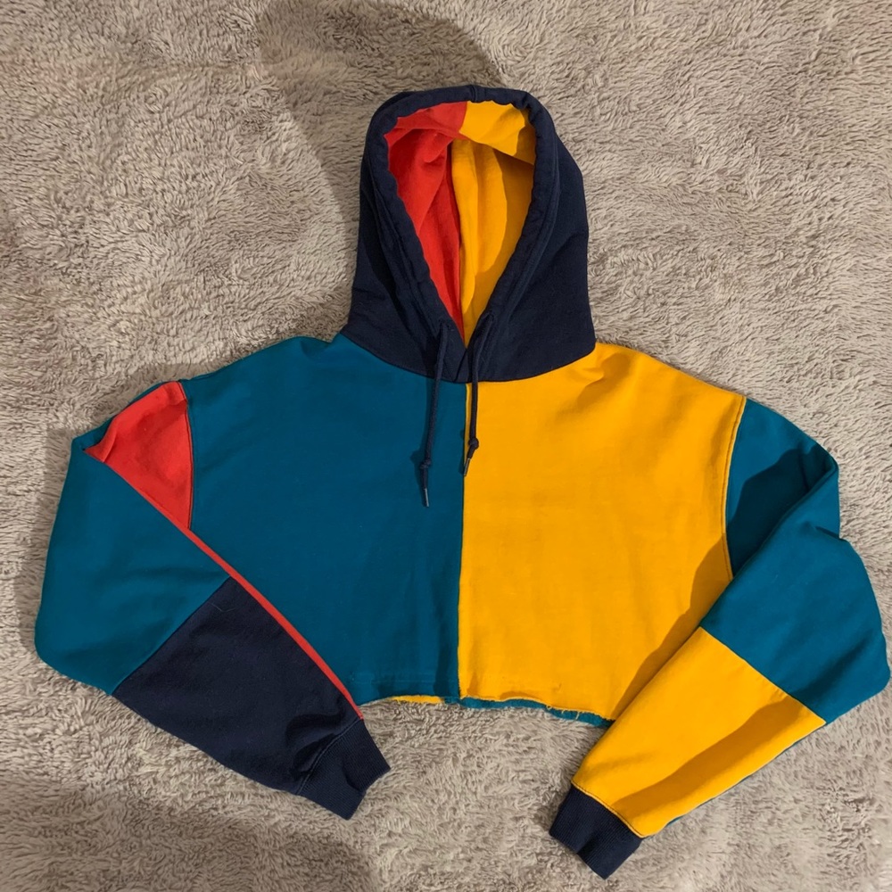 Color block  cropped sweatshirt